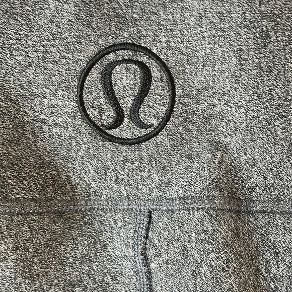 LULULEMON Scuba Hoodie III sz 8 - Picture 4 of 7